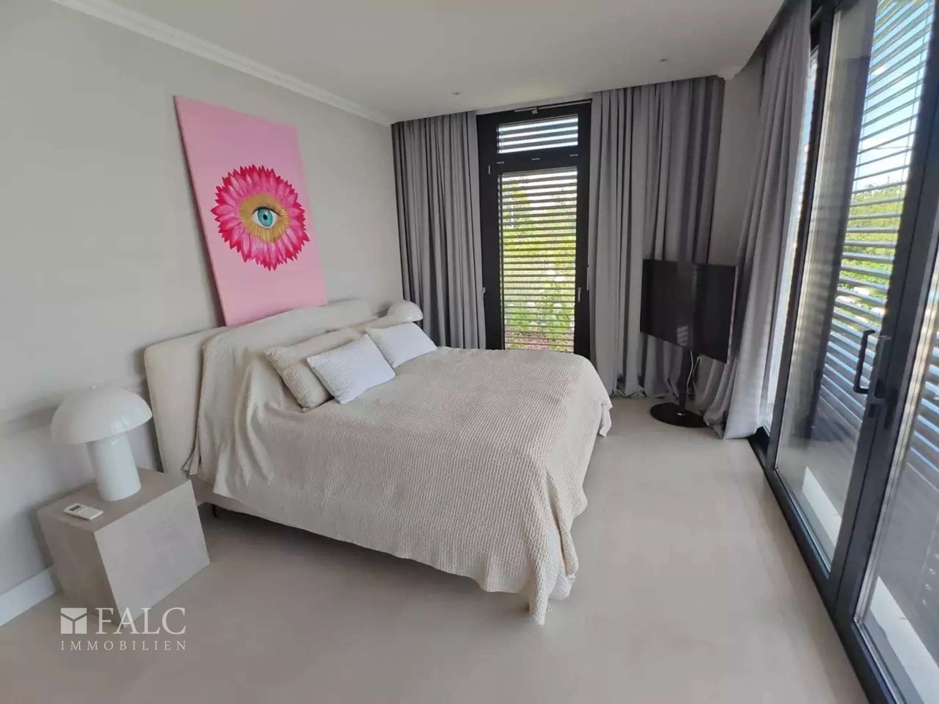 Schlafzimmer 1